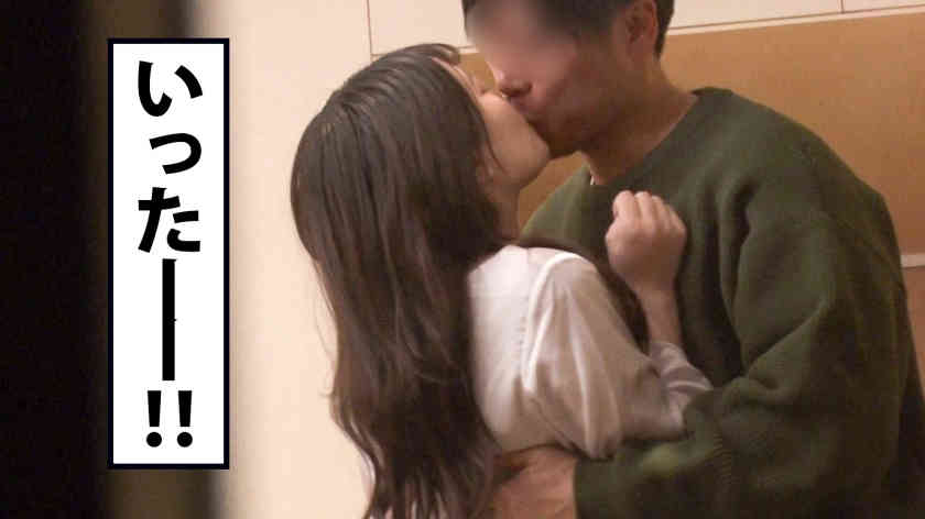300MIUM-782女性职场美腿OL